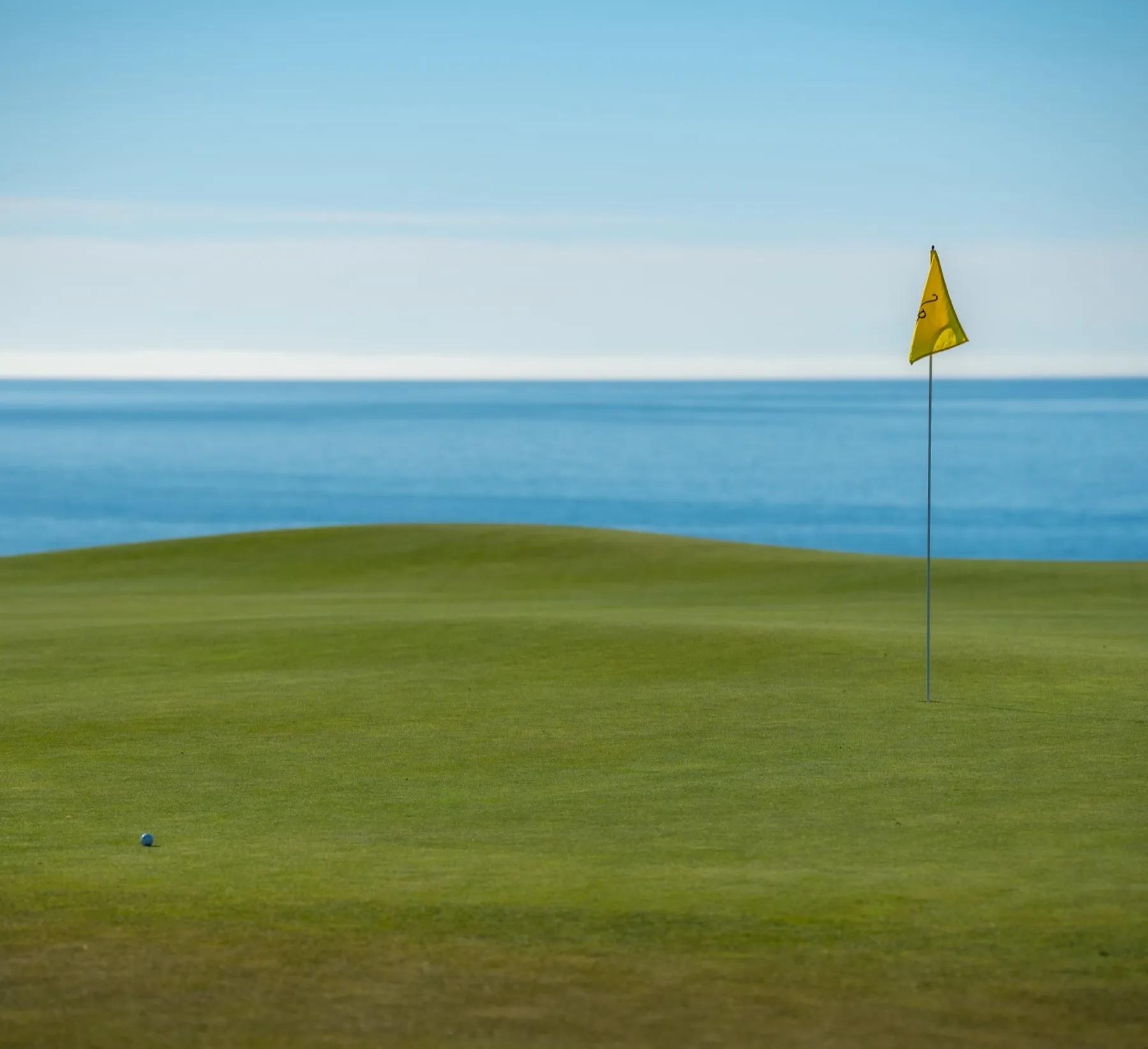 The eighteenth green at dusk